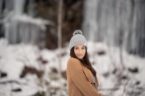 mobile - carousel-hero-element image-0